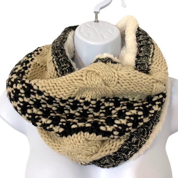 Nordstrom BP. Black & Ivory Knit Infinity Scarf With Faux Sherpa Lining - Picture 1 of 5